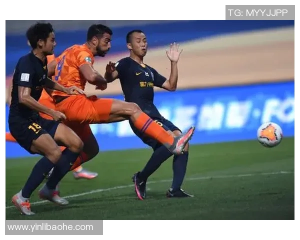 鲁能与富力精彩对决视频集锦回顾赛场瞬间与精彩进球分析